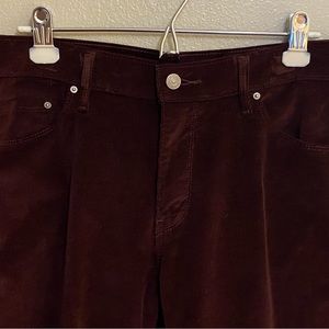 Burgandy Corduroy Straight Leg Levi’s 14/NWOT